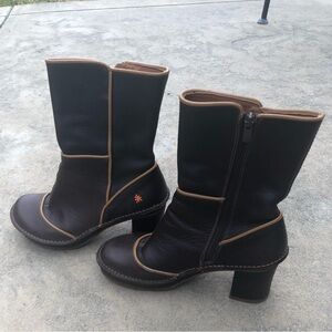 Art Company Brown 2-inch Heeled Boots Size 40